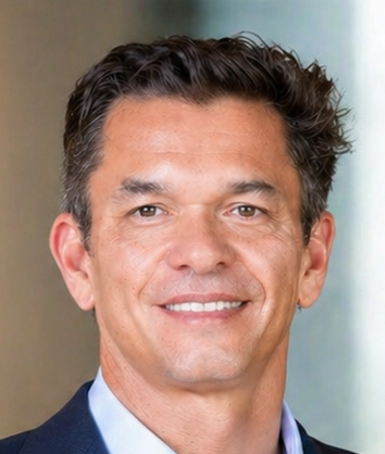 Erik Almadrones